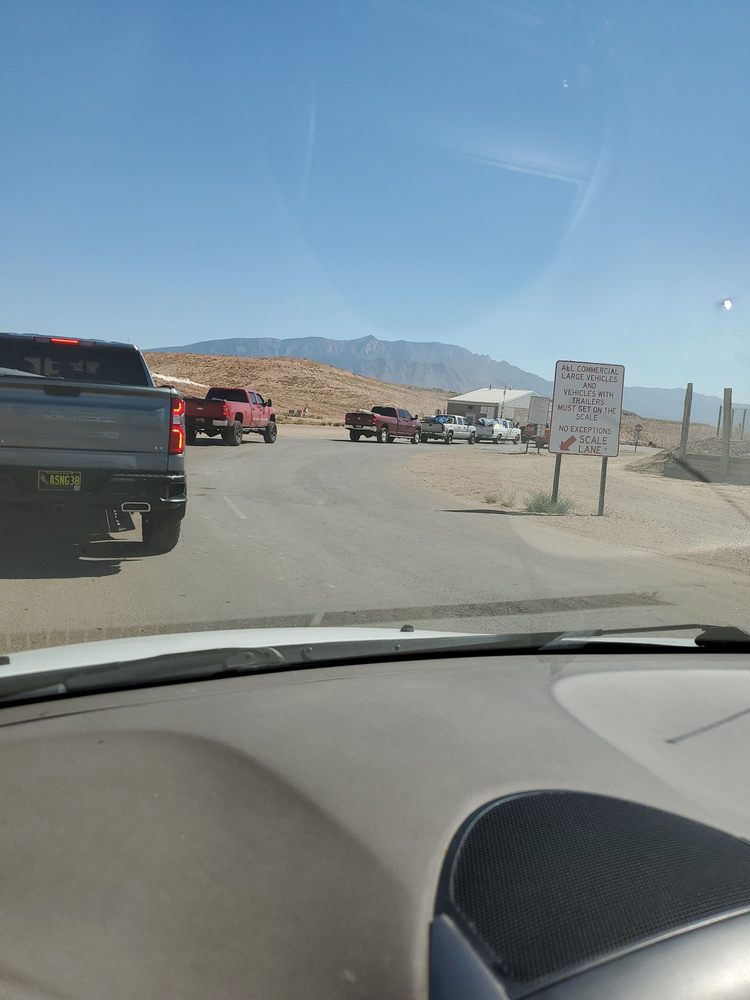 SANDOVAL COUNTY LANDFILL Updated October 2024 2704 Iris Rd NE, Rio