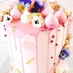 This is a picture of a cake I found on- line so Mammaw's would have an idea how I wanted it to be decorated. This is a picture of a cake I found on- line so Mammaw's would have an idea how I wanted it to be decorated.