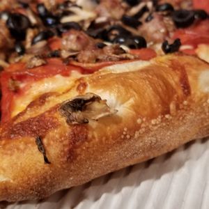 PETRILLI’S PIZZA - Updated July 2024 - 328 Photos & 822 Reviews - 110 S ...