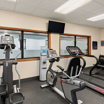 Hampton Inn Lancaster - Health club fitness center gym - Hotels Near Me - Lancaster, Ohio Hampton Inn Lancaster - Health club fitness center gym - Hotels Near Me - Lancaster, Ohio