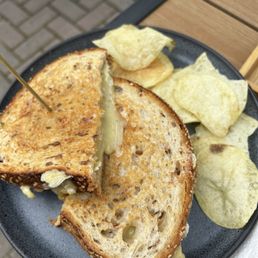 Honey Brie sandwich Honey Brie sandwich