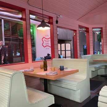 Phuket Cafe - Thai Near Me - Portland, Oregon