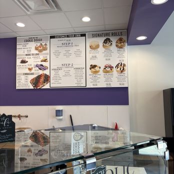 Cinnaholic - Counter - Bakeries Near Me - Gambrills, Maryland Cinnaholic - Counter - Bakeries Near Me - Gambrills, Maryland