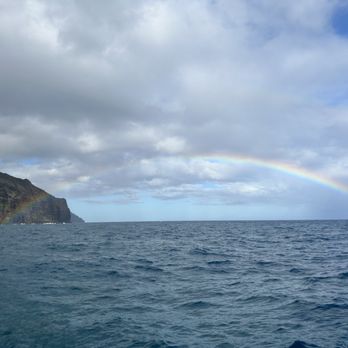 Na Pali Catamaran - Boat Charters Near Me - Hanalei, Hawaii