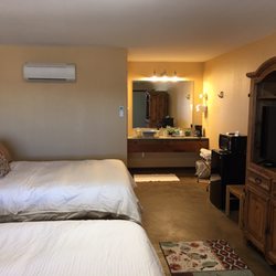 HH Creek Inn
