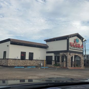 La Tequila - Corpus Christi - Outside restaurant - Mexican Near Me - Corpus Christi, Texas