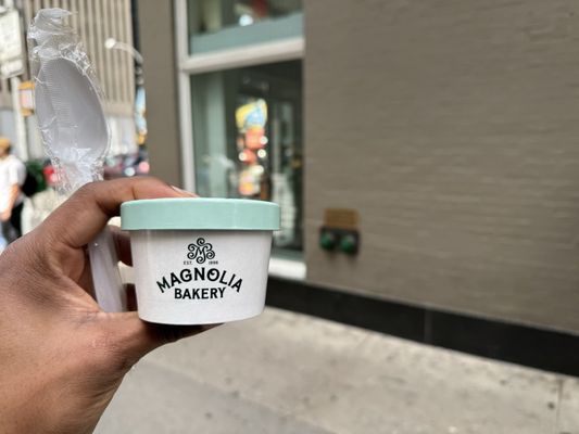 Magnolia Bakery - Rockefeller Center by null