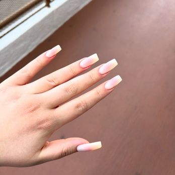 Diva's Nails - Nail Salons Near Me - Burbank, California Diva's Nails - Nail Salons Near Me - Burbank, California