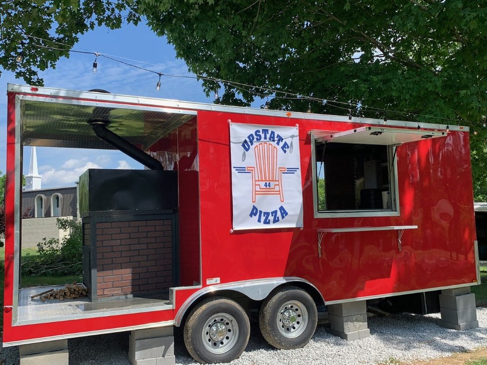 Upstate Pizza Logo