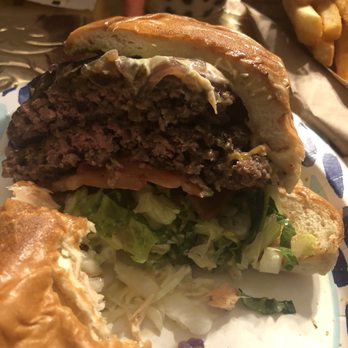 Sideshow Kitchen - 1/2 Sideshow Burger - Burgers Near Me - Oakland, California