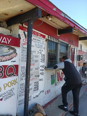 Meshack's Bar-B-Que by null