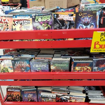 Ollie's Bargain Outlet - Graphic novels at significantly reduced price - Discount Store Near Me - Tampa, Florida Ollie's Bargain Outlet - Graphic novels at significantly reduced price - Discount Store Near Me - Tampa, Florida