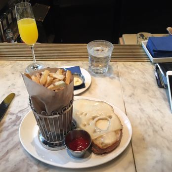 Tableau Bar Bistro - Bars Near Me - Vancouver, British Columbia Tableau Bar Bistro - Bars Near Me - Vancouver, British Columbia