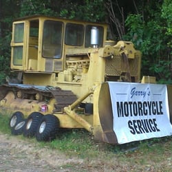 Garry's Motocycle Service & Tire Mounting - You'll see this at the end of the road.  You can't miss it!
