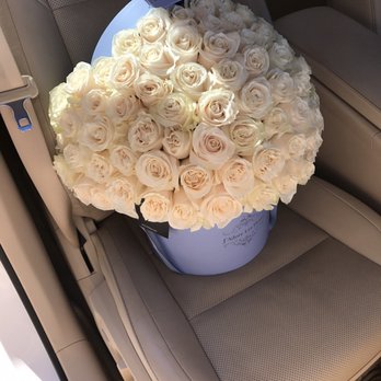 J'Adore Les Fleurs - Second arrangement I picked up from these guys (mentioned in my review) - Florists Near Me - Studio City, California J'Adore Les Fleurs - Second arrangement I picked up from these guys (mentioned in my review) - Florists Near Me - Studio City, California