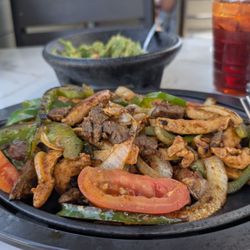 Steak & chicken fajita