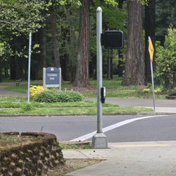 Columbia Park & Annex - Entrance from N. Lombard/N. Woolsey