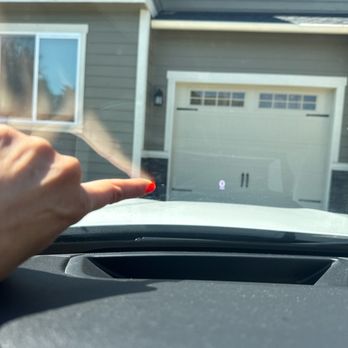 Safelite AutoGlass - Shows the chip. - Windshield Installation & Repair Near Me - Puyallup, Washington Safelite AutoGlass - Shows the chip. - Windshield Installation & Repair Near Me - Puyallup, Washington