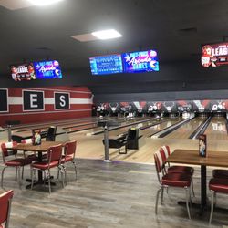 AMF Leesburg Lanes - Clean and ready to roll