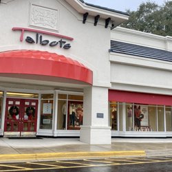 Talbots - 11/22: Gloomy Sunday out here in Ponte Vedra A1A. Just picking up my order.