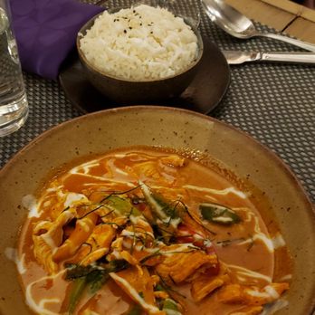 Giggling Squid - Paneang with coconut rice - Thai Near Me - Bury St Edmunds, SFK Giggling Squid - Paneang with coconut rice - Thai Near Me - Bury St Edmunds, SFK