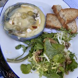 Nevill Crest & Gun - Baked Camembert