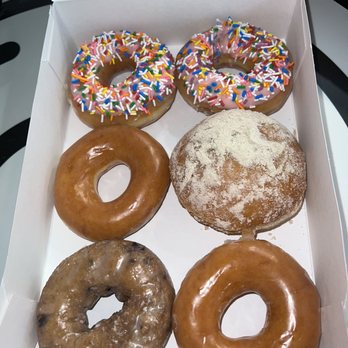 Krispy Kreme - Half dozen dozens! Strawberry frosted, glazed, Glazed Blueberry & Cinnamon Apple Filled donuts! Amazing & so fresh - Donuts Near Me - Montville, Connecticut