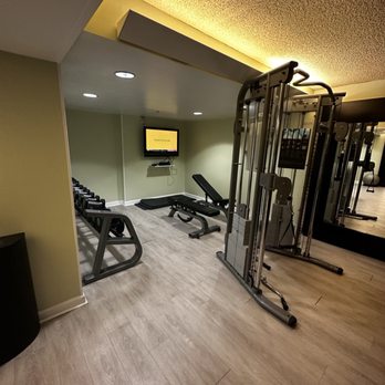 DoubleTree by Hilton Hotel Rocky Mount - Hotels Near Me - Rocky Mount, North Carolina