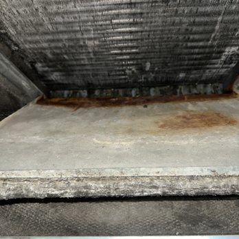 Summerbrooke Apartments - A/C unit looks horrible and didn't even have proper sized filter - Apartments Near Me - Kemah, Texas Summerbrooke Apartments - A/C unit looks horrible and didn't even have proper sized filter - Apartments Near Me - Kemah, Texas
