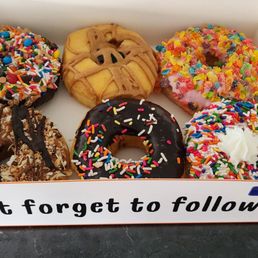 Top left to right: kitchen sink, peanut butter and jelly, fruity pebbles, somoa,chocolate sprinkles, birthday cake Top left to right: kitchen sink, peanut butter and jelly, fruity pebbles, somoa,chocolate sprinkles, birthday cake