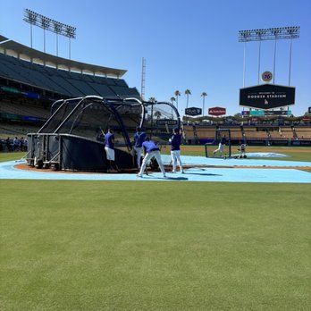 Dodger Stadium - Stadiums & Arenas Near Me - Los Angeles, California