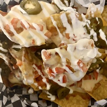 Hickory Tavern - Nachos Deluxe (Small) - Sports Bars Near Me - Columbia, South Carolina