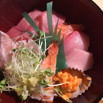 Pisces - Sashimi mixed bowl - Sushi Bars Near Me - Manhattan Beach, California Pisces - Sashimi mixed bowl - Sushi Bars Near Me - Manhattan Beach, California