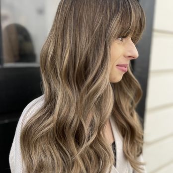 Sage+Oak Salon - Lived in bronde (blonde/brunette) by our stylist Cheriece - Hair Extensions Near Me - Pleasanton, California Sage+Oak Salon - Lived in bronde (blonde/brunette) by our stylist Cheriece - Hair Extensions Near Me - Pleasanton, California