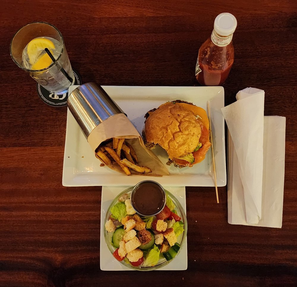 Food from Citizen Burger Bar