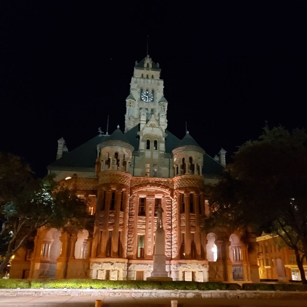 Waxahachie Haunted History Tours