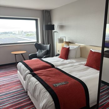 Mövenpick Hotel Amsterdam City Centre - Hotels Near Me - Amsterdam, New Hampshire