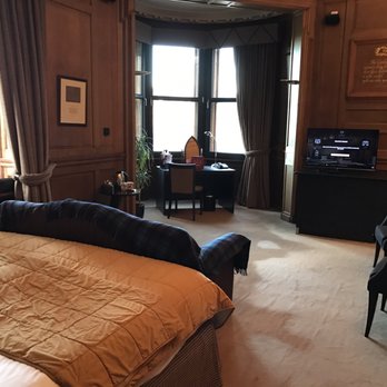 Scotsman Hotel - Room was very spacious and wonderful - Hotels Near Me - Edinburgh, EDH