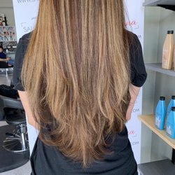 Salon Rana - V cut