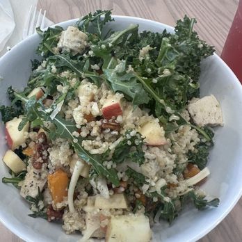 Crisp & Green - Salad Near Me - Omaha, Nebraska