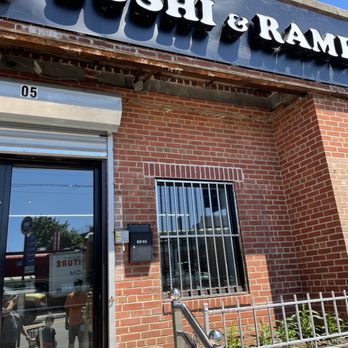 Qiu Sushi and Tea Bar - Japanese Near Me - Flushing, New York Qiu Sushi and Tea Bar - Japanese Near Me - Flushing, New York