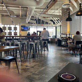 Super Duper Burgers - Inside - Burgers Near Me - San Jose, California Super Duper Burgers - Inside - Burgers Near Me - San Jose, California
