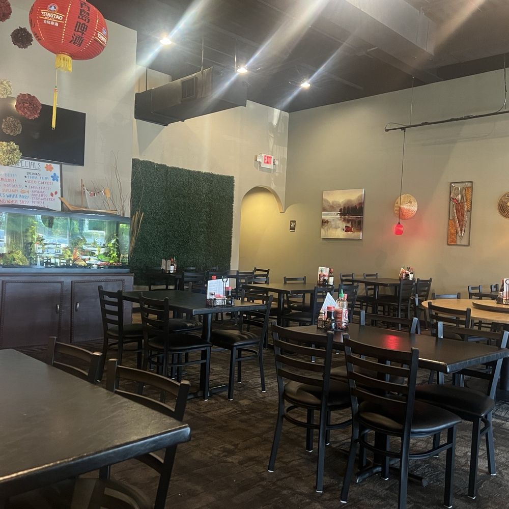 Asian Cafe Bar & Grill - Inside - Vietnamese Near Me - O'Fallon, Missouri