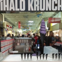 Storefront at Vaughan Mills