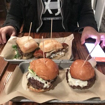 PDX Sliders - Fremont, Portland, Broadway, Tilikum - Burgers Near Me - Portland, Oregon