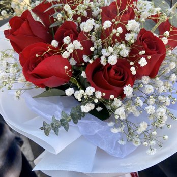 Happiness Flowers - 1 dozen red roses with baby breathe flowers and baby eucalyptus! BEAUTIFUL! - Floral Designers Near Me Happiness Flowers - 1 dozen red roses with baby breathe flowers and baby eucalyptus! BEAUTIFUL! - Floral Designers Near Me