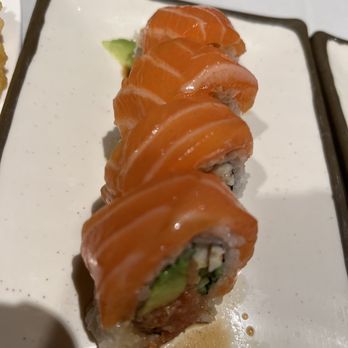 Tomodachi Restaurant - Alaskan Roll - Sushi Bars Near Me - Westlake Village, California Tomodachi Restaurant - Alaskan Roll - Sushi Bars Near Me - Westlake Village, California