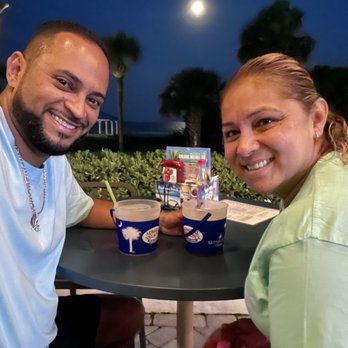 Buckets Bar and Grill - Rum punch and Carolina sunset - American Near Me - Myrtle Beach, South Carolina Buckets Bar and Grill - Rum punch and Carolina sunset - American Near Me - Myrtle Beach, South Carolina