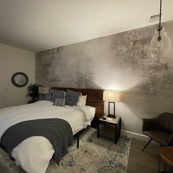 Wine Stone Inn - King deluxe room - Hotels Near Me - Orcutt, California Wine Stone Inn - King deluxe room - Hotels Near Me - Orcutt, California