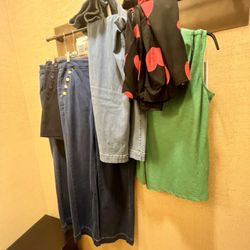 Chico's - Fitting room - terrible customer service